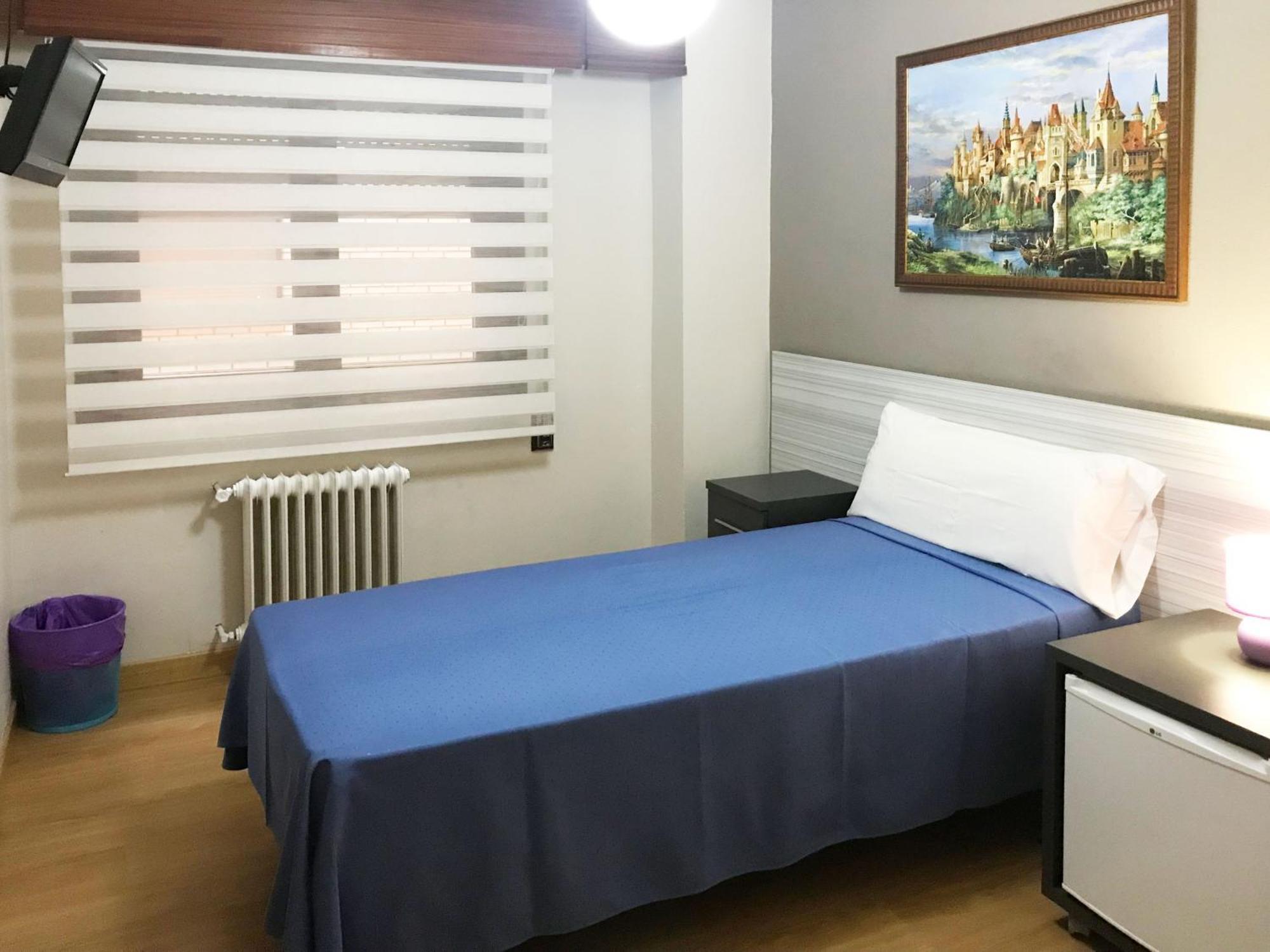 Pension Berceo Logrono Exterior photo
